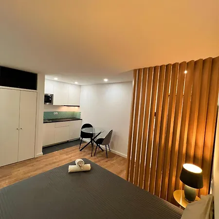 Apartment Ii *